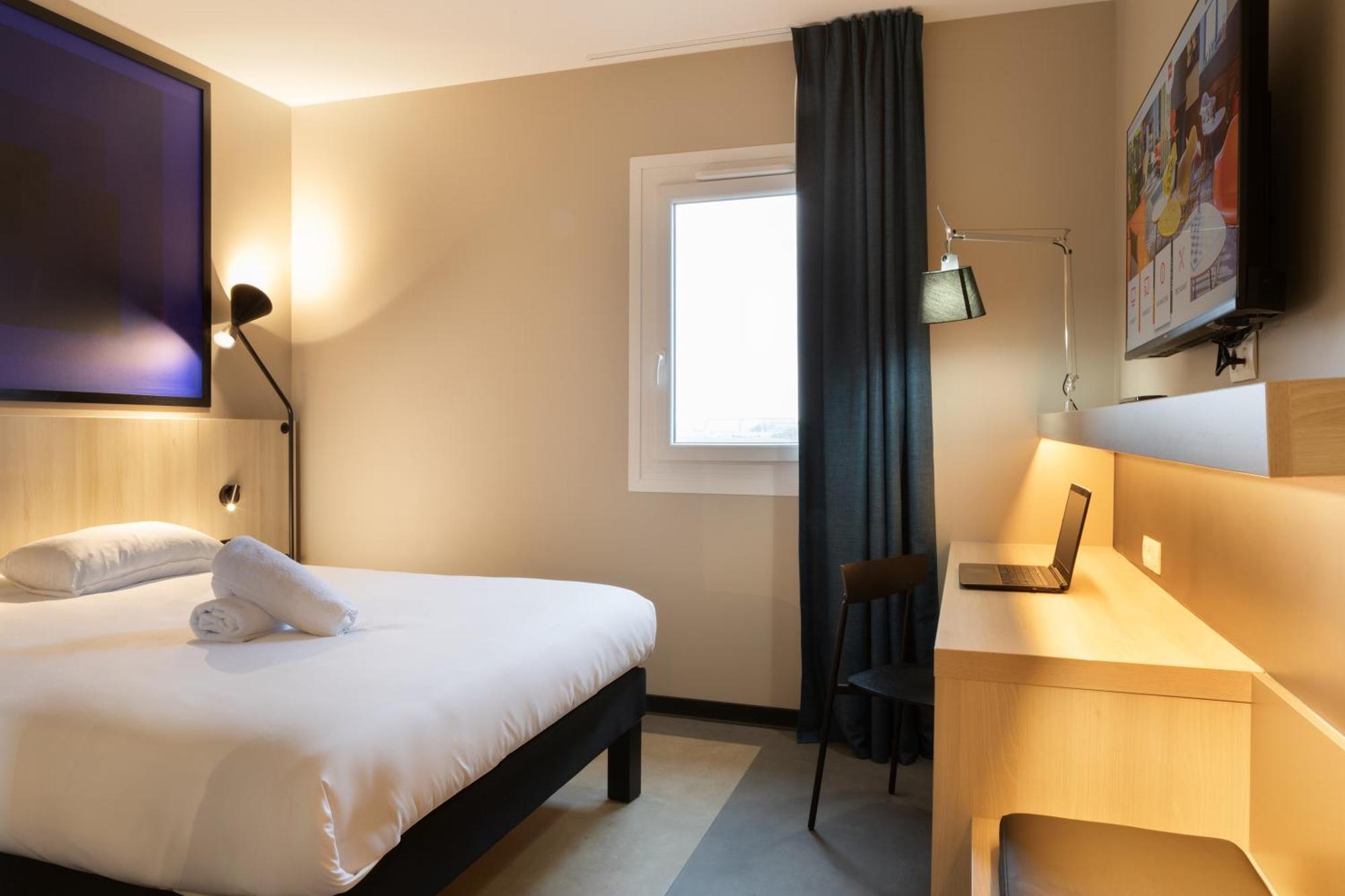 Ibis Douai Dechy Hotel Exterior foto
