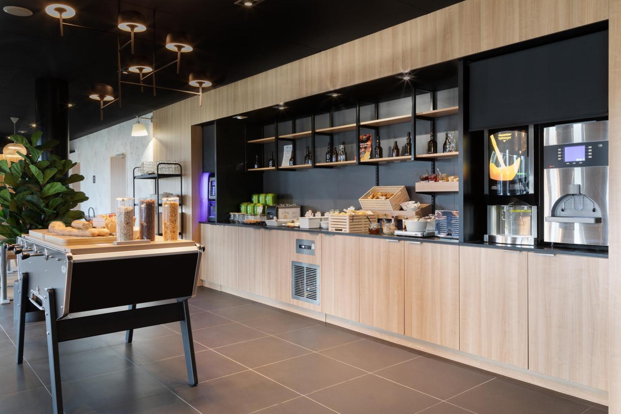 Ibis Douai Dechy Hotel Exterior foto